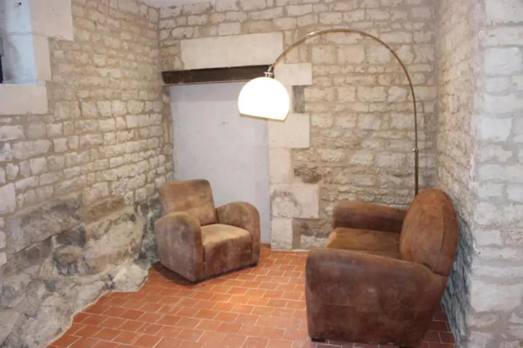 Château des Loups - Les Cèdres Bleus Echire Esterno foto