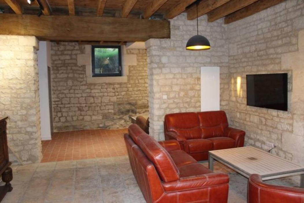 Château des Loups - Les Cèdres Bleus Echire Esterno foto